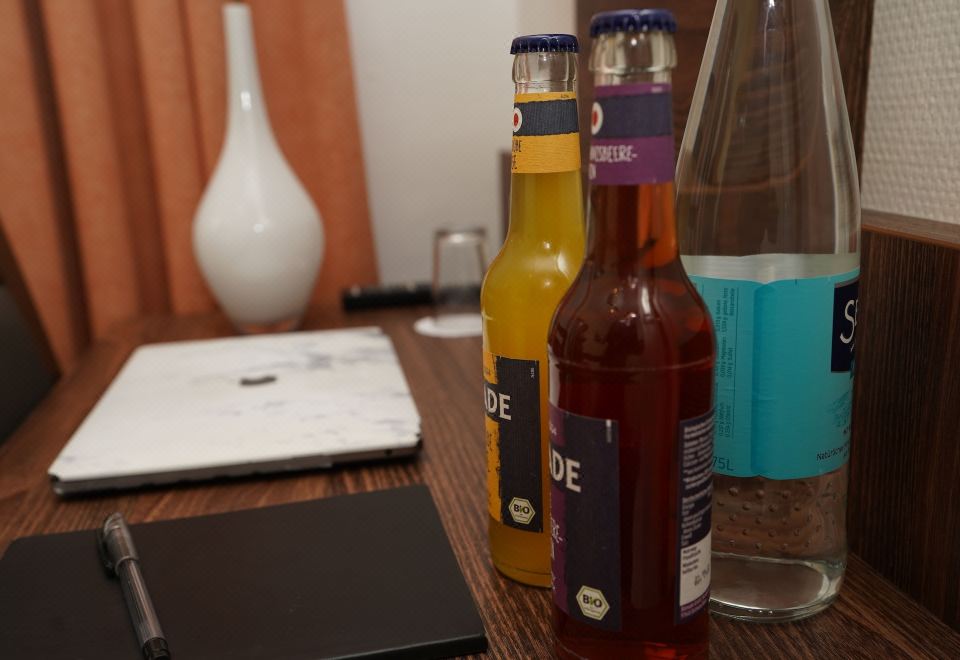 5. 호텔 리틀 파리..