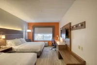 Holiday Inn Express & Suites Oshkosh-SR 41 Отели в г. Ошкош