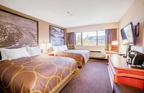 卡斯爾加温德姆速8酒店