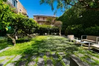 هوتل فورام Hotels near Forum Baths
