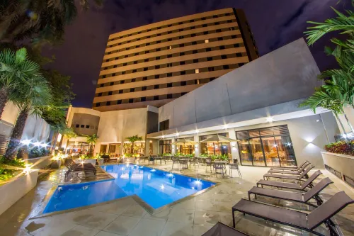 JL Hotel by Bourbon - Gym