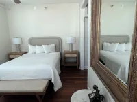 Casa Marina Hotel & Restaurant - Jacksonville Beach Hotels near Engine 15 Brewing Co.