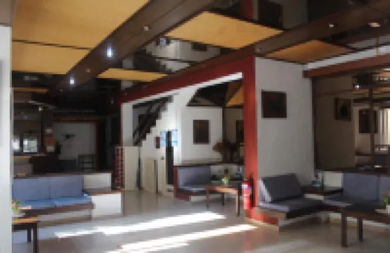 Le Mirage Hotel