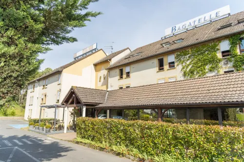 Hôtel Bagatelle Paris Nord Roissy CDG Hotels in Goussainville