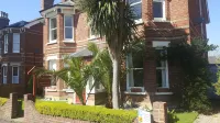 Colebrook Guest House Hôtels à : Farnborough