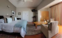 Harewood Lodge Hotels in Gonubie
