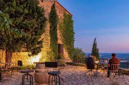 Garrigae Abbaye de Sainte Croix Отели в г. Ламбеск