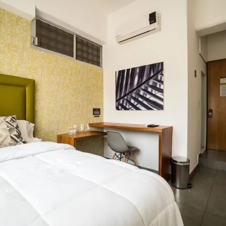 Hotel Suites Regina