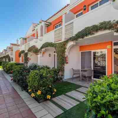 Bungalows Cordial Green Golf Hotel Exterior