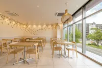 โรงแรมวิสตาคานาซาวา - พร้อมอาหารเช้า