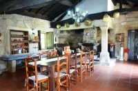 Casa de Sta Comba Hotels in Airo