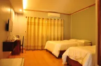 Pilgrim's Kitchen & Inn فنادق في سافانخت