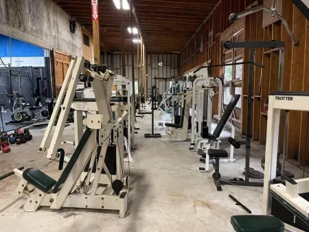 Oasis Container Home Отели в г. Дейви