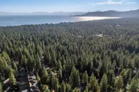 Tahoe Dreamin’ by AvantStay Central Location