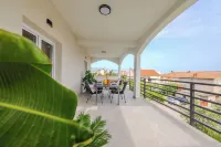 Luxury Apartment Marino Near Beach