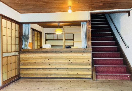 1. 게스트하우스 카..