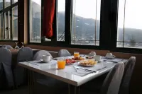 Hotel Lecadin - con vistas a la montaña