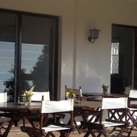 Bizafrika Guest Lodge & Conference Center