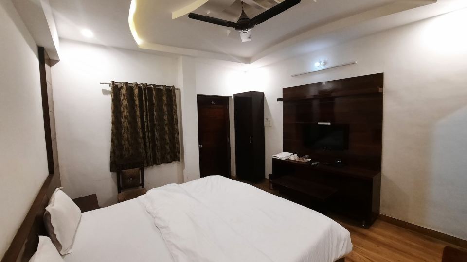 Hotel Rana Inn