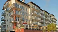 IRS Royal Apartments Apartamenty IRS Morenowe Wzgórza Hotels in Kowale