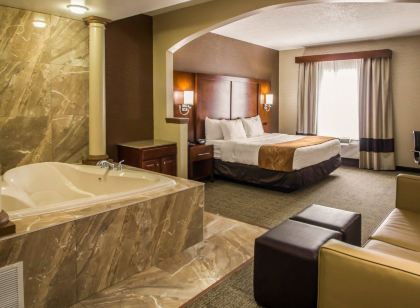 Quality Suites NYC Gateway