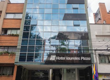 Hotel Laureles Plaza