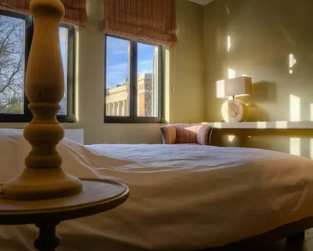 Menin Gate House  1 Hotels in Ieper