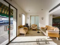 Hotel Trieste Hotels near Carpenedo