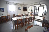 Holiday Beach Resort Santorini - sarapan