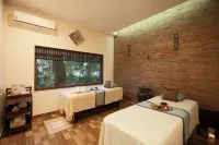 Trivik Hotels & Resorts, Chikmagalur - سبا