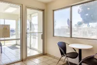Motel 6 Mojave, CA - Cho phép mang theo thú cưng