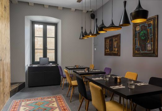 아파트먼트 앤 룸스 레즈레툴 객실