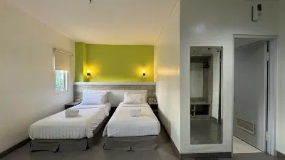 Izi Hotels Hôtels à : East Bogor