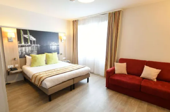 Appart-Hôtel Mer & Golf City Bordeaux Bassins à Flot