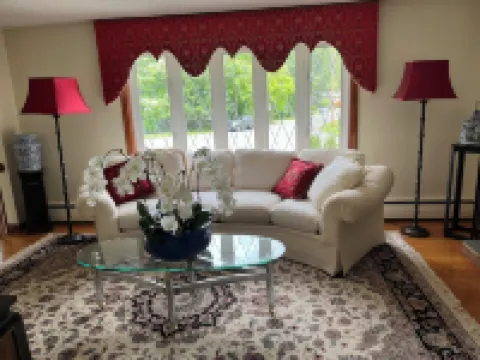 A “Wow” Experience everywhere there is something to stimulate your mind Interest Hotels in Windsor