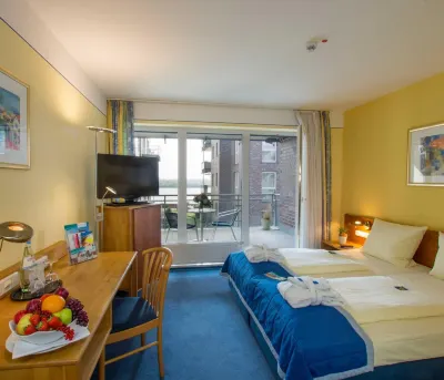 Hotel Rheinpark Rees Отели в г. Хальдерн