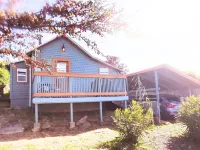 Cozy Studio Cottage with Harbor View/Spacious Full Kitchen & Pet Friendly - 3-stjärniga