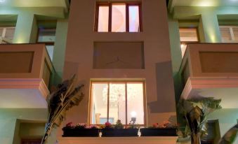 Residence Suites by Raphael Hotels