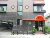 Jeonju International Hostel Hotel berhampiran Jeonju Station