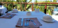 Le Saint Alexis Hotel & Spa Hotels in Saint-Gilles les Hauts
