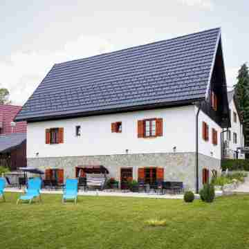 Green Lakes House Hotel Exterior