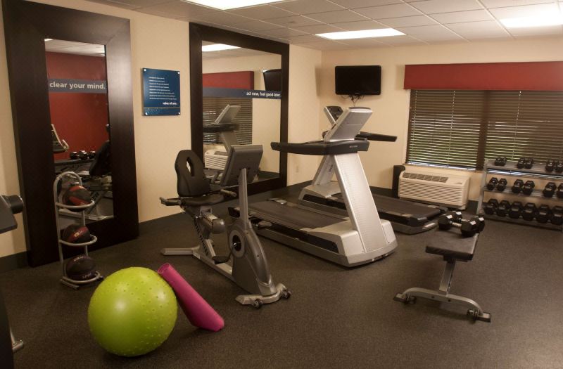 Hampton Inn Tomah photo 4