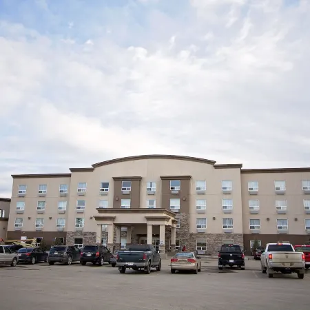 Service Plus Inns & Suites Drayton Valley