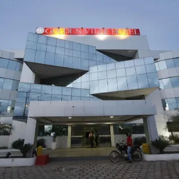 Golden Ville Hotel