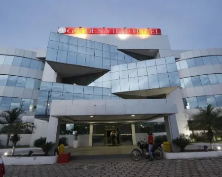 Golden Ville Hotel Hotels in Maraba