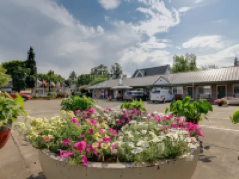 カーテシーイン ダウンタウン ユージーン ユージンのホテル