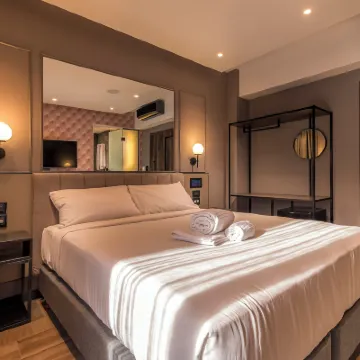 Up Laprida Hotels near Barrio Norte