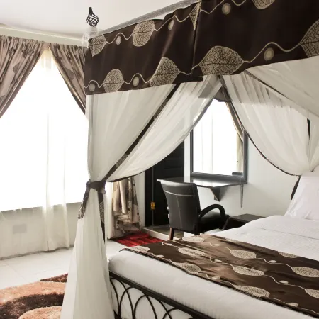 Hadassah Hotel