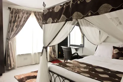 Hadassah Hotel