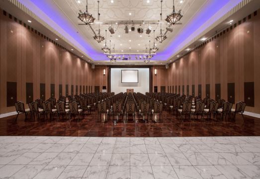 클레이턴 베이 호텔